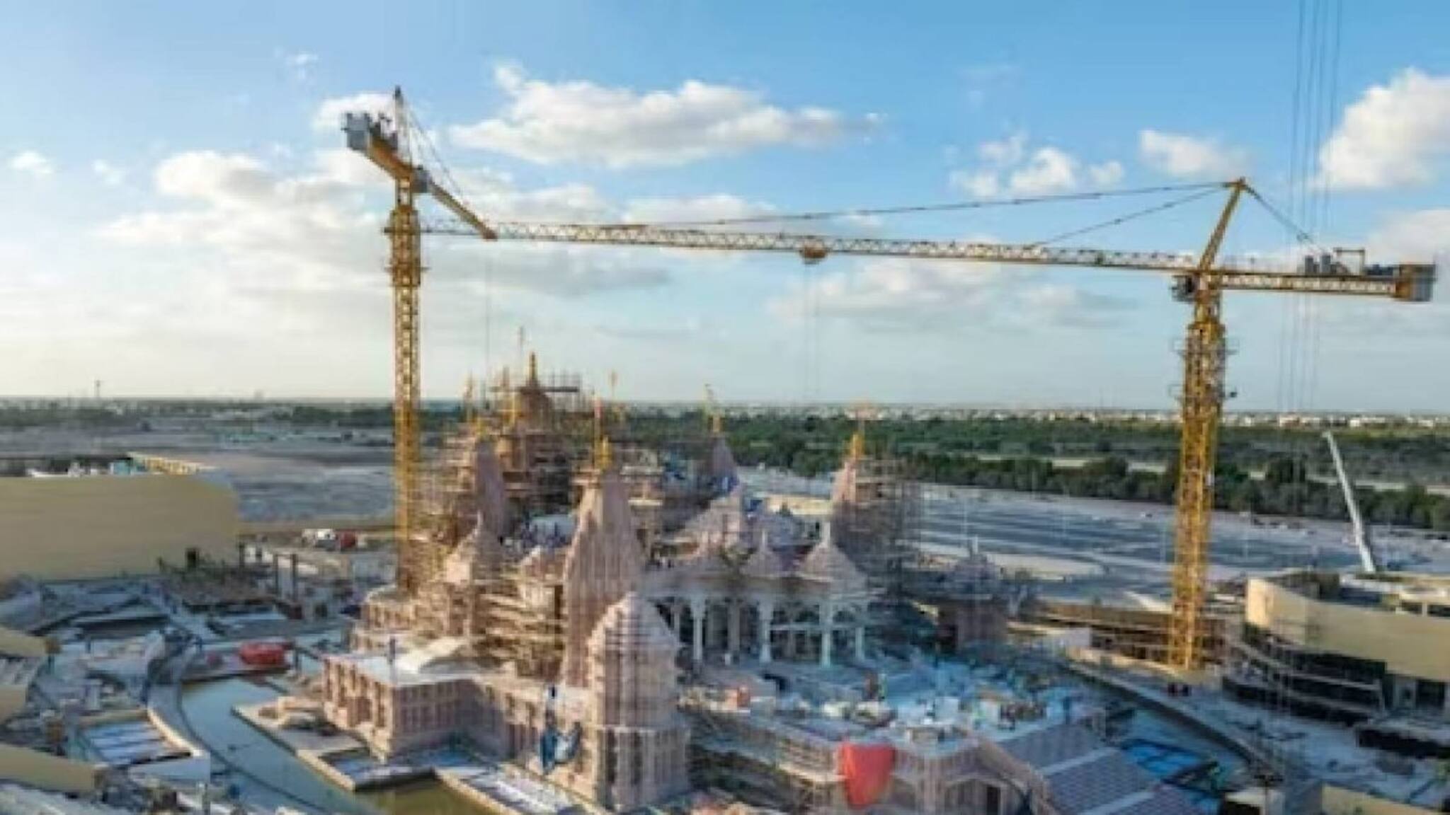 അബുദാബി ക്ഷേത്രം: പുരാതന വാസ്തുവിദ്യയും ആധുനിക സാങ്കേതികവിദ്യയും ഒത്തുചേർന്ന അത്ഭുതം