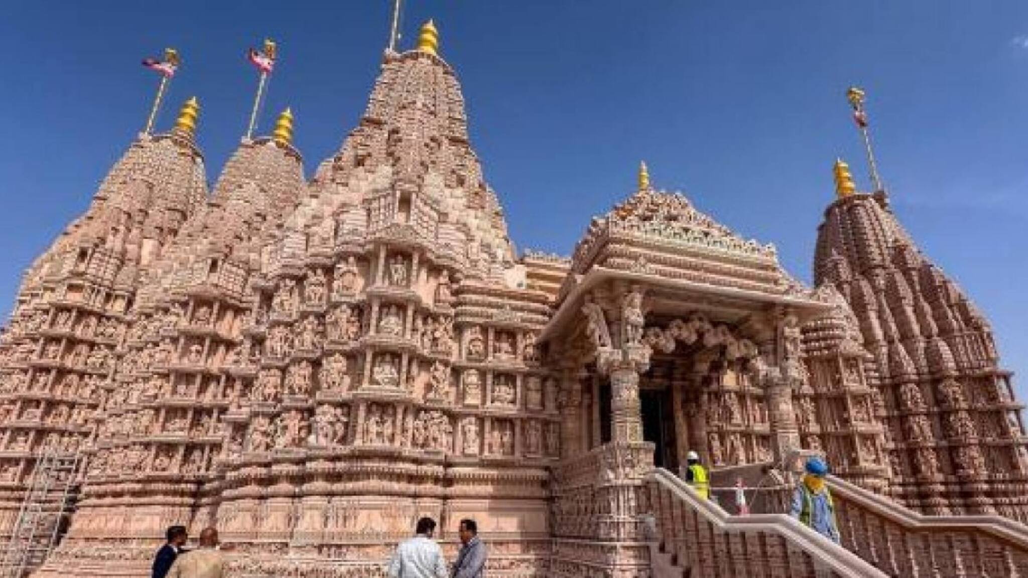 അബുദാബി ഹിന്ദുക്ഷേത്ര ഉദ്ഘാടനം: അതിഥികള്‍ക്ക് സമ്മാനം ഒരുക്കുന്നത് ഇന്ത്യന്‍ സ്‌കൂള്‍ വിദ്യാര്‍ഥികള്‍