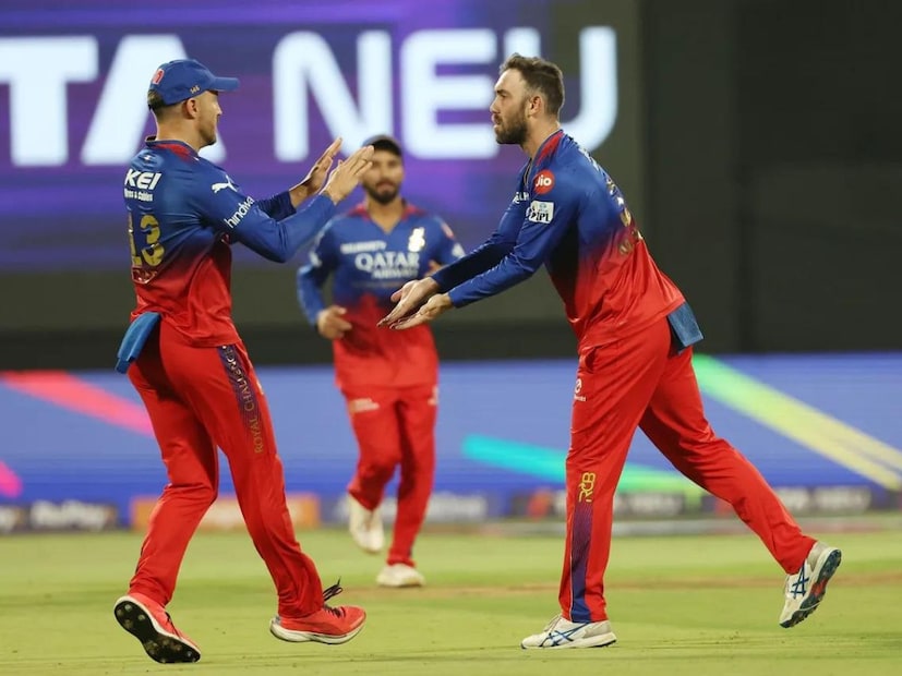Glenn Maxwell took the important wickets of Shikhar Dhawan and Prabhsimran Singh (IPL Photo)