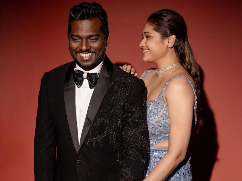  ചടങ്ങിൽ പങ്കെടുത്ത പ്രശസ്ത സംവിധായകൻ ആറ്റ്ലീയുടെയും ഭാര്യ പ്രിയയുടെയും ചിത്രങ്ങളാണ് ഇപ്പോൾ സോഷ്യല്‍ മീഡിയയിൽ വൈറലാകുന്നത്. ഭാര്യ പ്രിയയുടെ അരികിൽ കറുത്ത കോട്ടണിഞ്ഞാണ് അറ്റ്‌ലീ നിൽക്കുന്നത്.