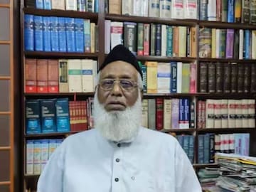 അസം കോൺഗ്രസ് നേതാവും മുതിർന്ന അഭിഭാഷകനുമായ ഹാഫിസ് റാഷിദ് അഹമ്മദ് ചൗധരി