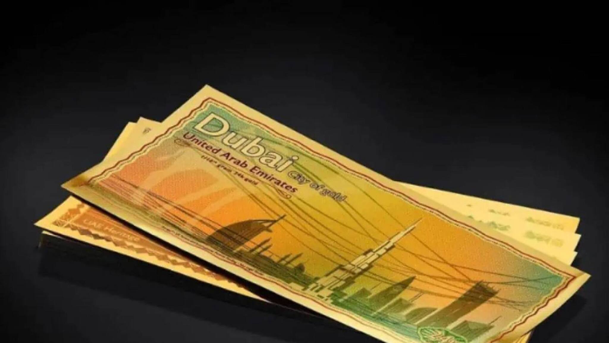 ദുബായിലെ ആദ്യത്തെ 24 കാരറ്റ് സ്വർണനോട്ട് പുറത്തിറക്കി ജ്വല്ലറി ഉടമ