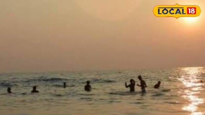 വർക്കല ബീച്ച് 