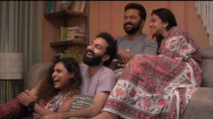 മാരിവില്ലിൻ ഗോപുരങ്ങൾ മാരിവില്ലിൻ ഗോപുരങ്ങൾ