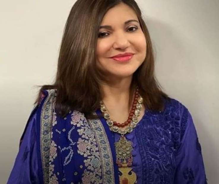 Alka Yagnik, alka yagnik songs,alka yagnik hearing loss,alka yagnik age,alka yagnik news,alka yagnik songs list,alka yagnik best songs, Legendary singer Alka Yagnik, Alka Yagnik post, Alka Yagnik kids, Alka Yagnik diagnosed with a rare form of hearing loss, अलका याग्निक, अलका याग्निक को हुईं गंभीर बीमारी, अलका याग्निक के गाने