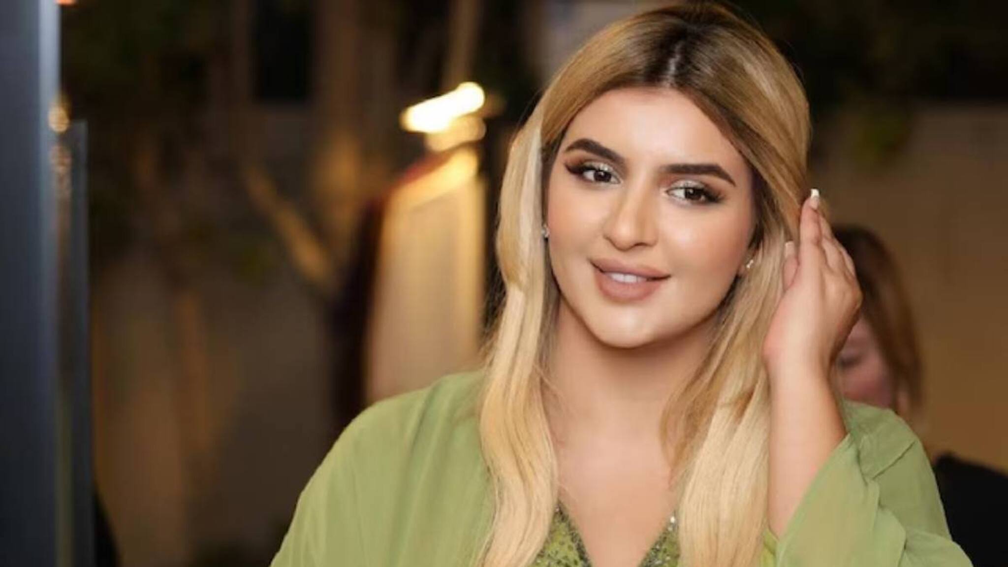 ഭർത്താവിനെ ഇൻസ്റ്റഗ്രാമിലൂടെ തലാഖ് ചൊല്ലിയ ദുബായ് രാജുകുമാരി ഇപ്പോ 'ഡിവോഴ്സിനെ' കുപ്പിയിലാക്കി