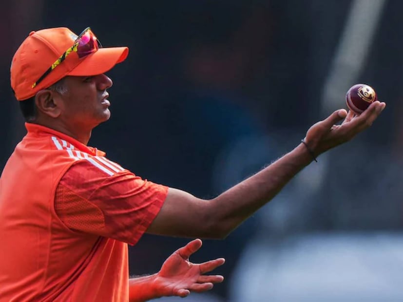  പിന്നീട് രണ്ട് സീസണുകളിൽ (2014, 2015), ഇന്ത്യയുടെ U-19 പരിശീലകനായി തിരഞ്ഞെടുക്കപ്പെടുന്നതിന് മുമ്പ് അദ്ദേഹം ടീമിന്റെ മെന്ററായി സേവനമനുഷ്ഠിച്ചു.