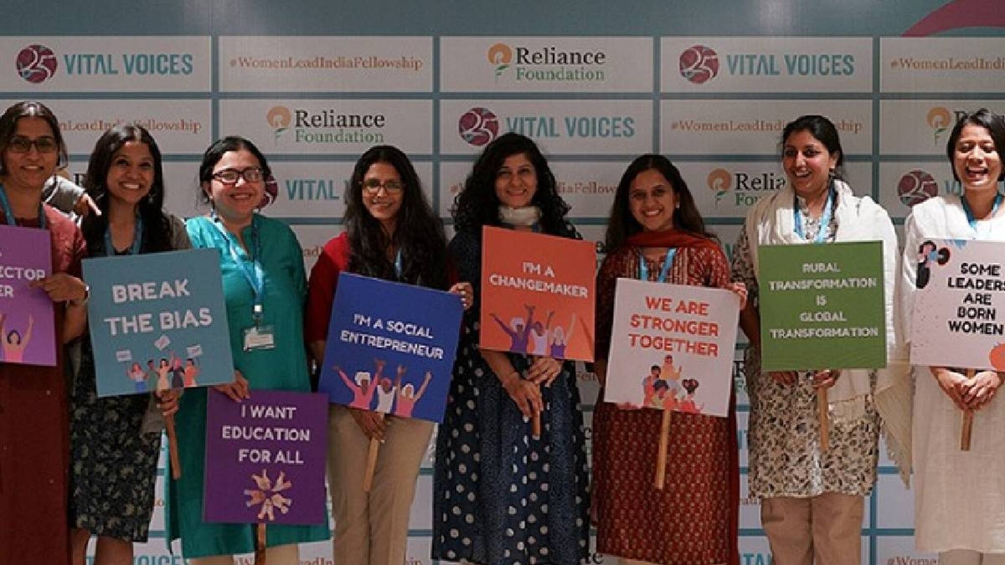 റിലയൻസ് ഫൗണ്ടേഷനും വൈറ്റൽ വോയ്സ് ഗ്ലോബൽ പാർട്ണർഷിപ്പും നൽകുന്ന വിമൻ ലീഡേഴ്സ് ഇന്ത്യ ഫെല്ലോഷിപ്പിന് അപേക്ഷിക്കാം റിലയൻസ് ഫൗണ്ടേഷനും വൈറ്റൽ വോയ്സ് ഗ്ലോബൽ പാർട്ണർഷിപ്പും നൽകുന്ന വിമൻ ലീഡേഴ്സ് ഇന്ത്യ ഫെല്ലോഷിപ്പിന് അപേക്ഷിക്കാം