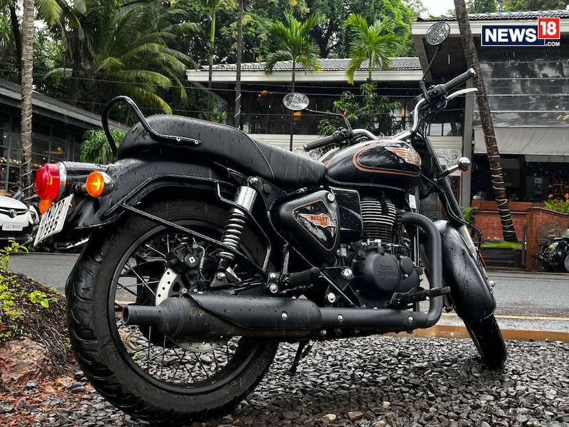Royal Enfield Bullet 350. (Photo: Shahrukh Shah/ News18)
