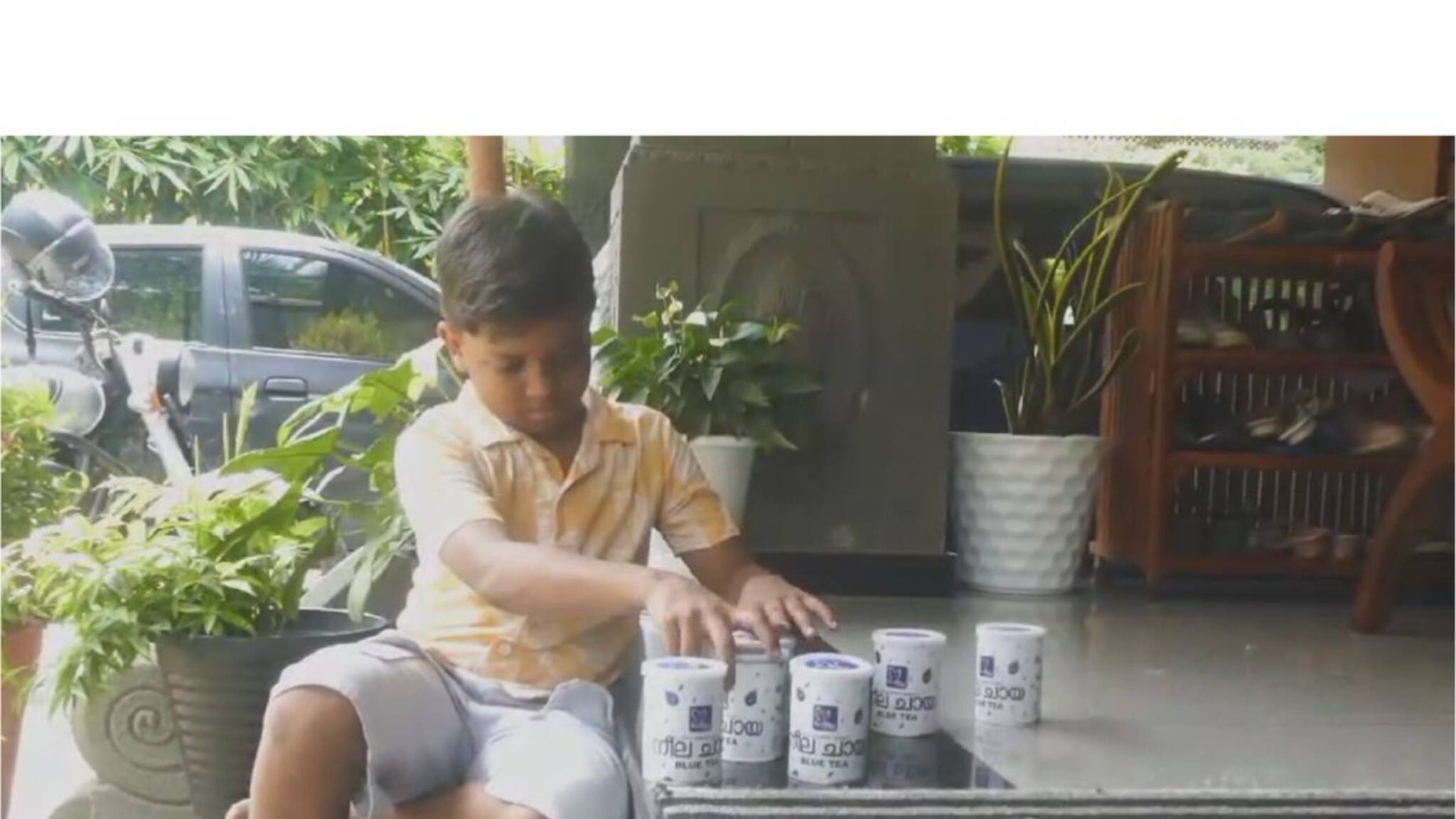 കർഷകനാണ് ഇപ്പോൾ ഒരു കുഞ്ഞു സംരംഭകനും: ശംഖ് പൂക്കൃഷിയിലൂടെ തരംഗം സൃഷ്ടിക്കുന്ന 9 വയസ്സുക്കാരൻ