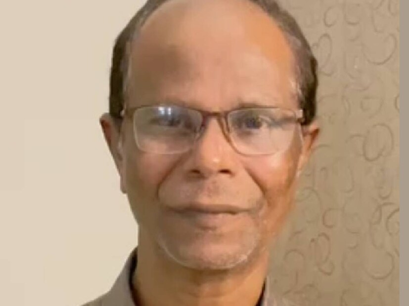 ഏഴാം ക്‌ളാസ് തുല്യതാ പരീക്ഷ എഴുതിയ നടന്റെ വിശേഷമാണ് ഇപ്പോൾ പുറത്തുവരുനന്ത്‌. തിരുവനന്തപുരം അട്ടക്കുളങ്ങര സ്കൂളിലാണ് ഇന്ദ്രൻസ് പരീക്ഷ എഴുതിയത്. നാലാം ക്‌ളാസിൽ പഠനം ഉപേക്ഷിച്ച ഇന്ദ്രൻസ്, തയ്യൽ തൊഴിലിലേക്ക് തിരിയുകയായിരുന്നു. അവിടെ നിന്നും സമ്പാദിച്ച പരിചയങ്ങൾ, സിനിമയിലുമെത്തിച്ചു (തുടർന്ന് വായിക്കുക)