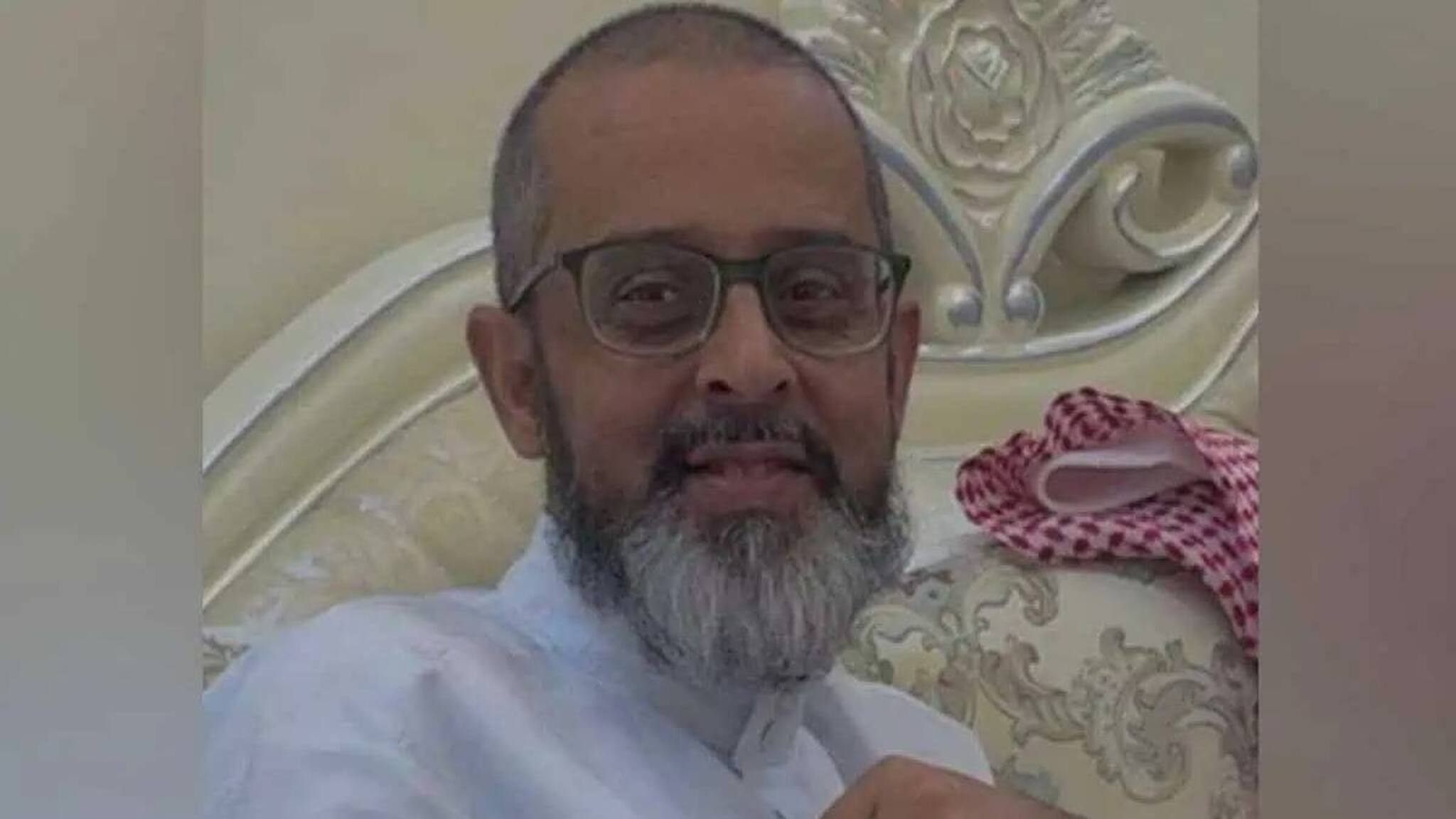 സൗദിയിലെ മനുഷ്യവകാശ ലംഘനങ്ങളെക്കുറിച്ച് സോഷ്യല്‍ മീഡിയ പോസ്റ്റിട്ട അധ്യാപകനെതിരെയുള്ള വധശിക്ഷ റദ്ദാക്കി