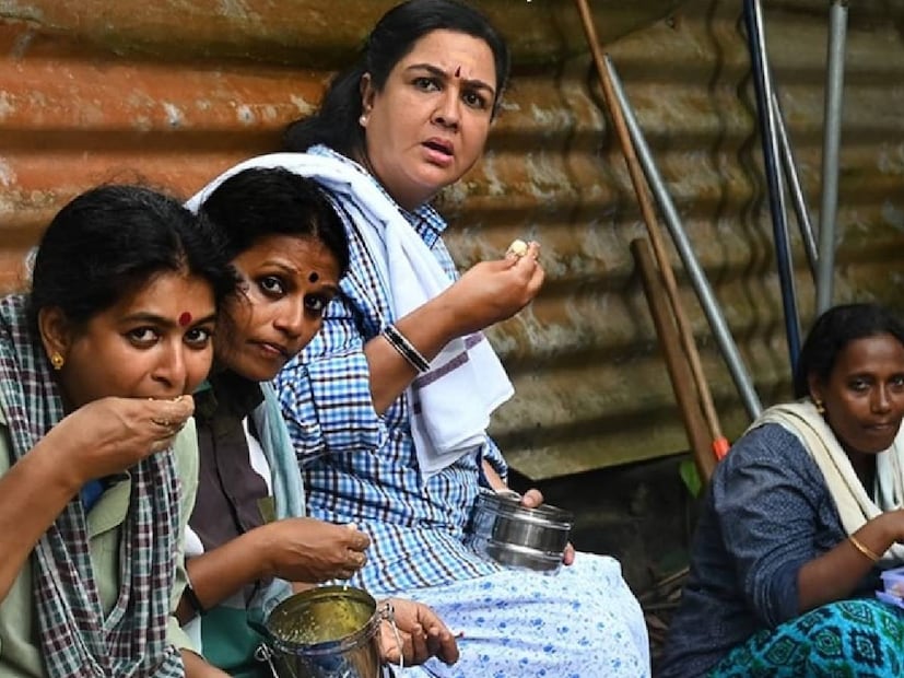 സ്ത്രീത്വത്തിന്റെയും മാതൃത്വത്തിന്റെയും വേറിട്ട മുഖങ്ങൾ പരിചയപ്പെടുത്തിയ സിനിമയാണ് ഉർവശിയും പാർവതി തിരുവോത്തും തുല്യപ്രാധാന്യത്തോടെ വേഷമിട്ട സിനിമയായ ഉള്ളൊഴുക്ക്. രാജ്യത്തിനകത്തും പുറത്തും ഒരുപോലെ പ്രേക്ഷക ശ്രദ്ധ പിടിച്ചുപറ്റിയ സിനിമയാണിത്. 'എൽ. ജഗദമ്മ ഏഴാം ക്‌ളാസ് ബി' എന്ന സിനിമയിൽ ഭർത്താവു ശിവപ്രസാദിന്റെ സംവിധാനത്തിൽ ഉർവശി നായികയായിക്കഴിഞ്ഞു