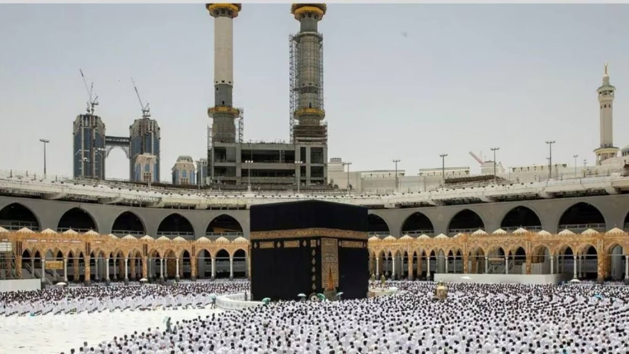 ഉംറയുടെയും ഹജ്ജിന്റെയും മറവില്‍ മക്കയിലേക്ക് യാചകരെ വിടരുത്; പാകിസ്ഥാന് സൗദിയുടെ കര്‍ശന മുന്നറിയിപ്പ്