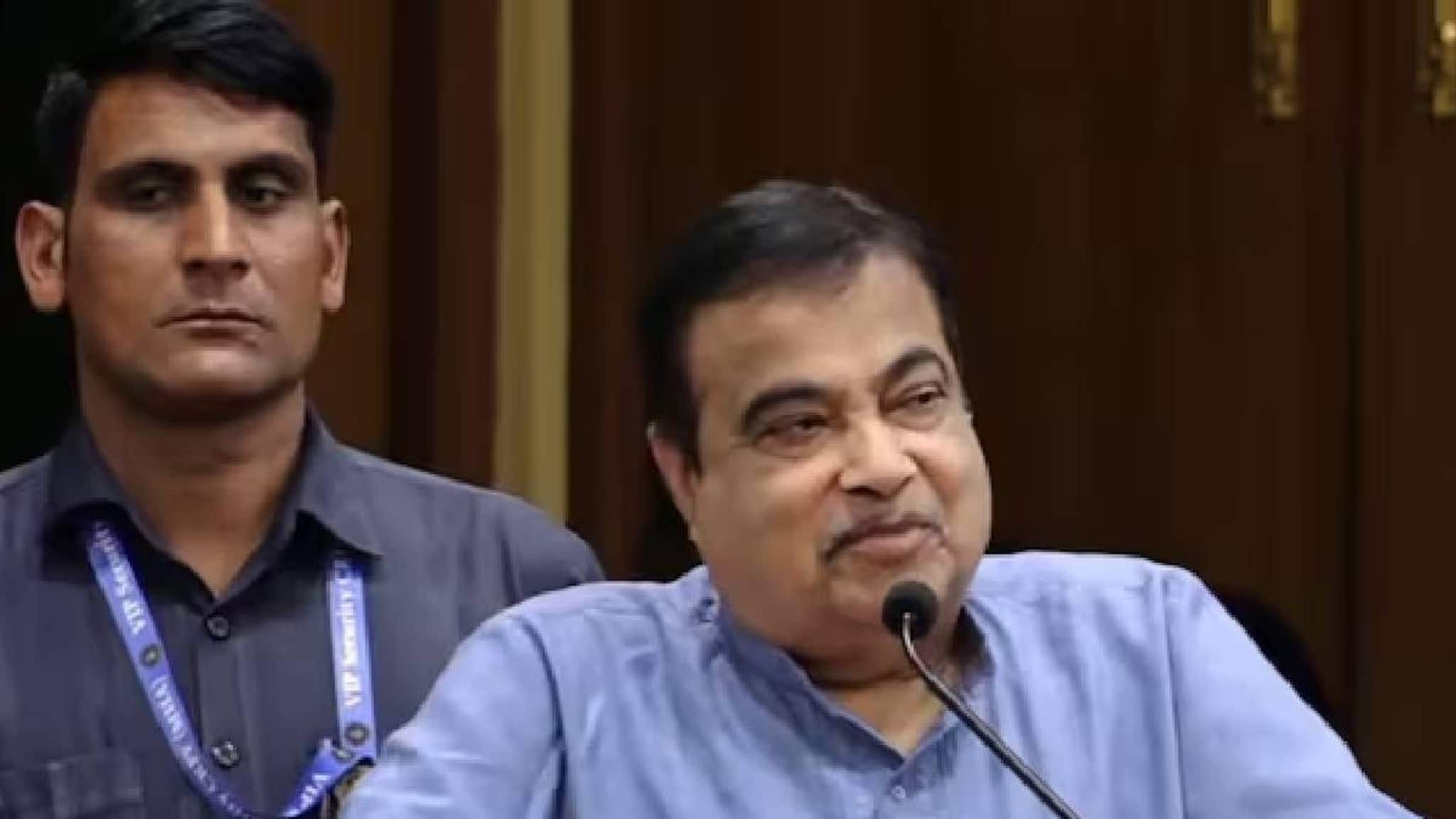 ആറുമാസത്തിനുള്ളിൽ പെട്രോൾ കാറിന്റെ വിലയിൽ ഇലക്ട്രിക് കാർ ലഭിക്കും: മന്ത്രി നിതിൻ ഗഡ്കരി