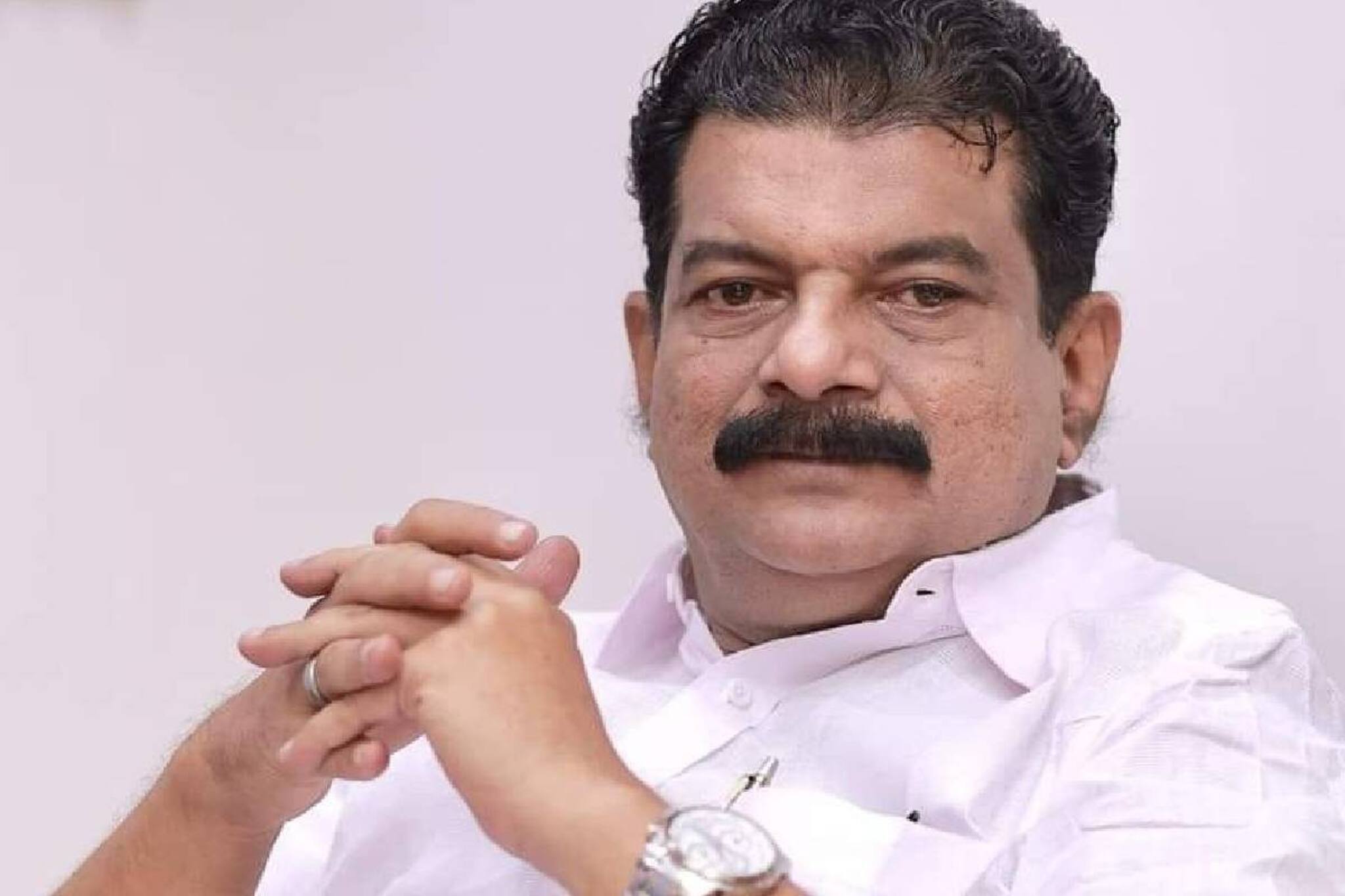 പി വി അൻവറിനെ സഹകരിപ്പിക്കാൻ യുഡിഎഫ് തീരുമാനം