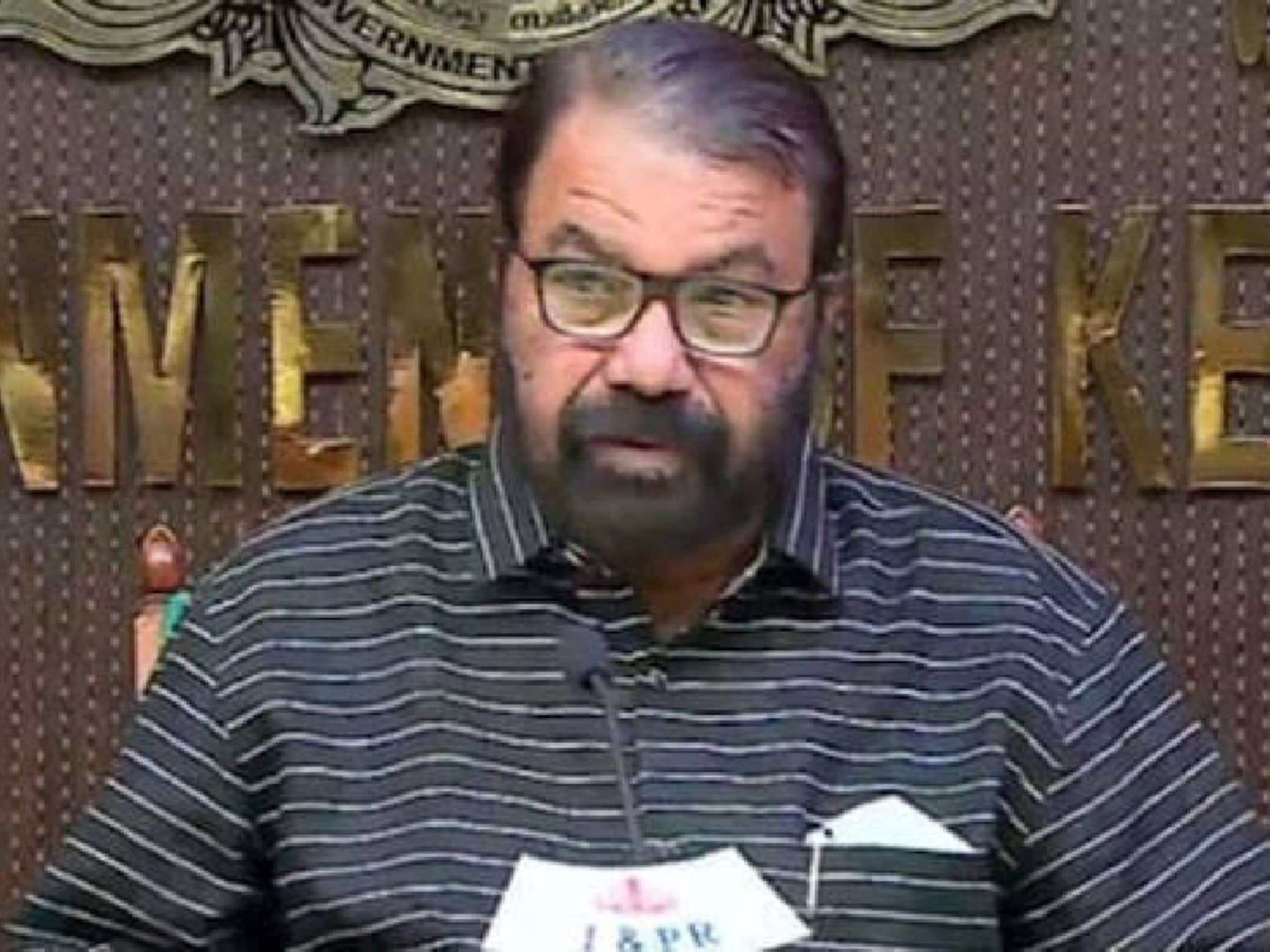 'പിഎം ശ്രീയില് കേന്ദ്രത്തിനുള്ള കത്ത് വൈകിപ്പിച്ചിട്ടില്ല; രണ്ട് വർഷത്തിന് ശേഷം SSK ഫണ്ടിന്റെ ആദ്യ ഗഡു ലഭിച്ചു': മന്ത്രി ശിവന്കുട്ടി 'പിഎം ശ്രീയില് കേന്ദ്രത്തിനുള്ള കത്ത് വൈകിപ്പിച്ചിട്ടില്ല; രണ്ട് വർഷത്തിന് ശേഷം SSK ഫണ്ടിന്റെ ആദ്യ ഗഡു ലഭിച്ചു': മന്ത്രി ശിവന്കുട്ടി