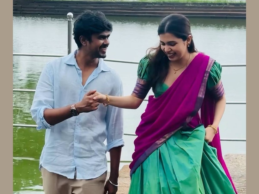 'കുഞ്ഞിനെ വരവേൽക്കാൻ തയ്യാറായിരിക്കുന്നു. നിങ്ങളിൽ പലരും ഊഹിച്ചതു നേരായിരുന്നു. മൂന്നാം മാസത്തിലെ സ്കാൻ വരെ അതൊരു രഹസ്യമായി സൂക്ഷിക്കാൻ ഞാൻ ആഗ്രഹിച്ചു. ഈ ഒരുവേളയിൽ ഞാൻ യൂട്യൂബർമാരോടും വാർത്തകളോടും എന്റെ സ്വകാര്യതയെ മാനിക്കണം എന്നപേക്ഷക്കുന്നു. എല്ലാ ഫോളോവർമാരോടും അനുഗ്രഹത്തിനായി അപേക്ഷിക്കുന്നു. ആൺകുഞ്ഞാണോ പെൺകുഞ്ഞാണോ എന്ന് ഊഹിക്കാമോ' എന്നും ദിയ ചോദിക്കുന്നു 