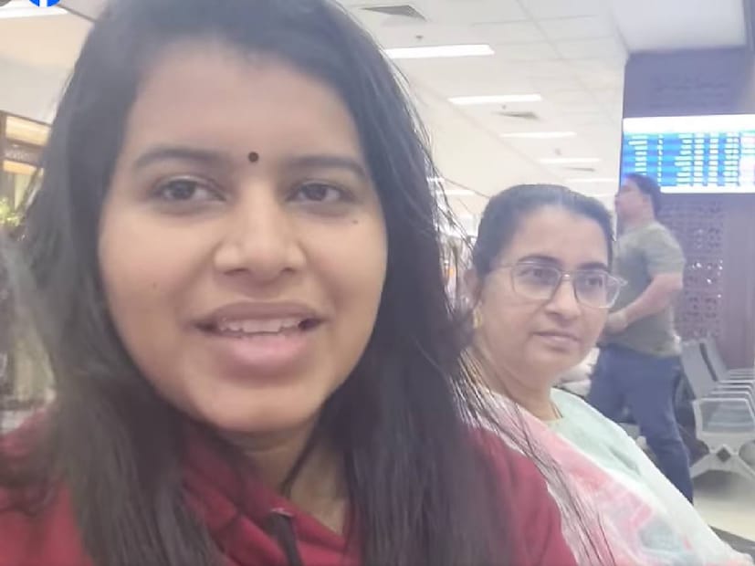 വീട്ടിൽ ആർക്ക്, എന്ത് പ്രശ്നം സംഭവിച്ചു എന്നൊന്നും എലിസബത്ത് വിശദമാക്കിയിട്ടില്ല. അതേസമയം, സാധാരണ ഗതിയിൽ കമന്റുകൾക്ക് മറുപടി കൊടുക്കാത്ത എലിസബത്ത്, ഒരാളുടെ കമന്റിന് പ്രതികരിച്ചു. 'ഞങ്ങളെ ഉപേക്ഷിച്ചു പോയ പോലെ തോന്നി' എന്ന് കുര്യാക്കോസ് എന്ന ഫോളോവറിന്റെ കമന്റിന്, 'ഞാനും ചെറുതായിട്ട് ഒന്ന് പേടിച്ചു പോയി. ഇപ്പോൾ എല്ലാം ഓക്കേ ആണ്. ഇനി വീഡിയോ ഇട്ടു ശല്യപ്പെടുത്തും' എന്ന് എലിസബത്ത് മറുപടി കൊടുത്തു. എന്തായാലും എലിസബത്ത് ഒരു വലിയ പ്രതിസന്ധി ഘട്ടം തരണം ചെയ്തു എന്ന് ഈ പോസ്റ്റിലൂടെ മനസിലാക്കാം