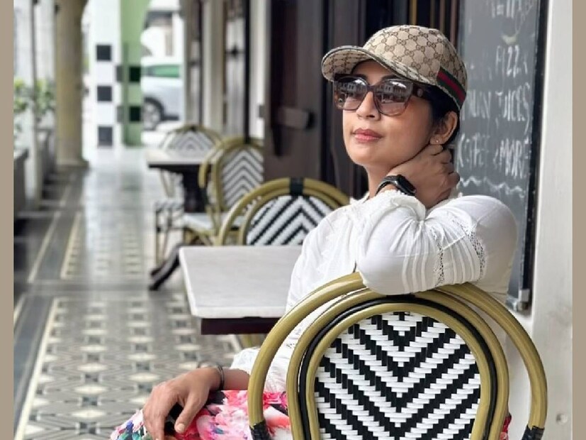 അടുത്ത കൂട്ടുകാരെയും കൂട്ടി ഇഷ്‌ടമുള്ള ഒരു റെസ്റ്റോറന്റിൽ പോയി ഭക്ഷണം കഴിച്ച് ജന്മദിനം ആഘോഷിക്കാനാണ് സായ് കൃഷ്ണയുടെ പ്ലാൻ. പോയ വർഷം മകന്റെ പിറന്നാൾ ആഘോഷത്തിൽ പങ്കെടുത്ത എല്ലാവർക്കും നവ്യ നായർ റിട്ടേൺ ഗിഫ്റ്റുകൾ ഉൾപ്പെടെ സമ്മാനിച്ചാണ് തിരികെ വിട്ടത്. സായ് കൃഷ്ണയ്ക്ക് 14 വയസ് തികയാൻ പോകുകയാണ്. അത് കൊണ്ട് തന്നെ ഉത്തരവാദിത്തമുള്ള ഒരു യുവാവിലേക്കുള്ള ചുവടുകൾ ഇപ്പോഴേ സായ് കൃഷ്ണയെ പഠിപ്പിച്ചു തുടങ്ങാനാണ് നവ്യ നായർക്ക് പ്ലാൻ