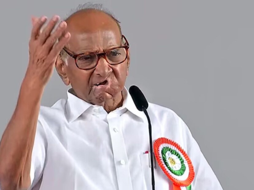  നാല് തവണ മഹാരാഷ്ട്ര മുഖ്യമന്ത്രിയായി പവാർ സേവനമനുഷ്ടിച്ചത്. യുപിഎ സർക്കാർ കാലത്ത് പ്രതിരോധം, കൃഷി തുടങ്ങിയ വകുപ്പുകളും കേന്ദ്രത്തിൽ കൈകാര്യം ചെയ്തിട്ടുണ്ട്.