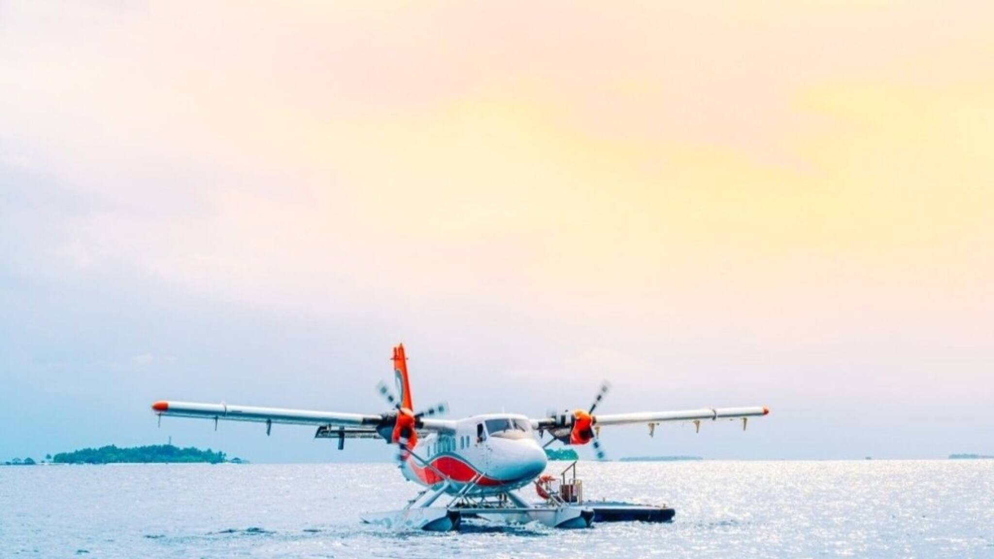 Seaplane: ബോട്ടോ, വിമാനമോ? വെള്ളത്തിൽ നിന്നും കുതിച്ച് വായുവിൽ പറന്ന് വെള്ളത്തിൽ ഇറങ്ങുന്നത് എങ്ങനെ