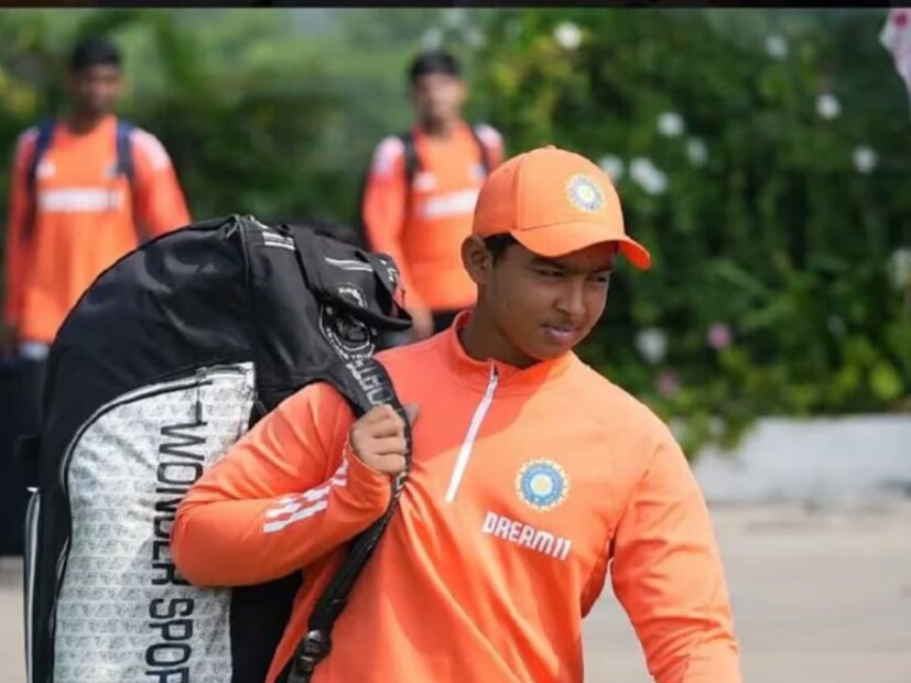  ഐപിഎൽ ടീമിൽ എത്തുന്ന ഏറ്റവും പ്രായം കുറഞ്ഞ കോടിപതിയും വൈഭവ് സൂര്യവംശി തന്നെ. രാജസ്ഥാനും ഡൽഹിയും മാത്രമാണ് വൈഭവിനായി രംഗത്തെത്തിയ ടീമുകൾ. 2011 മാർച്ച് 27നാണ് വൈഭവ് ജനിച്ചത്. ഈ വർഷം ജനുവരിയിൽ തന്റെ പന്ത്രണ്ടാം വയസ്സിൽ ബീഹാറിനായി ഫസ്റ്റ് ക്ലാസ് ക്രിക്കറ്റിൽ കളിച്ചിരുന്നു.