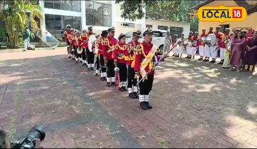 ബഡ്സ്