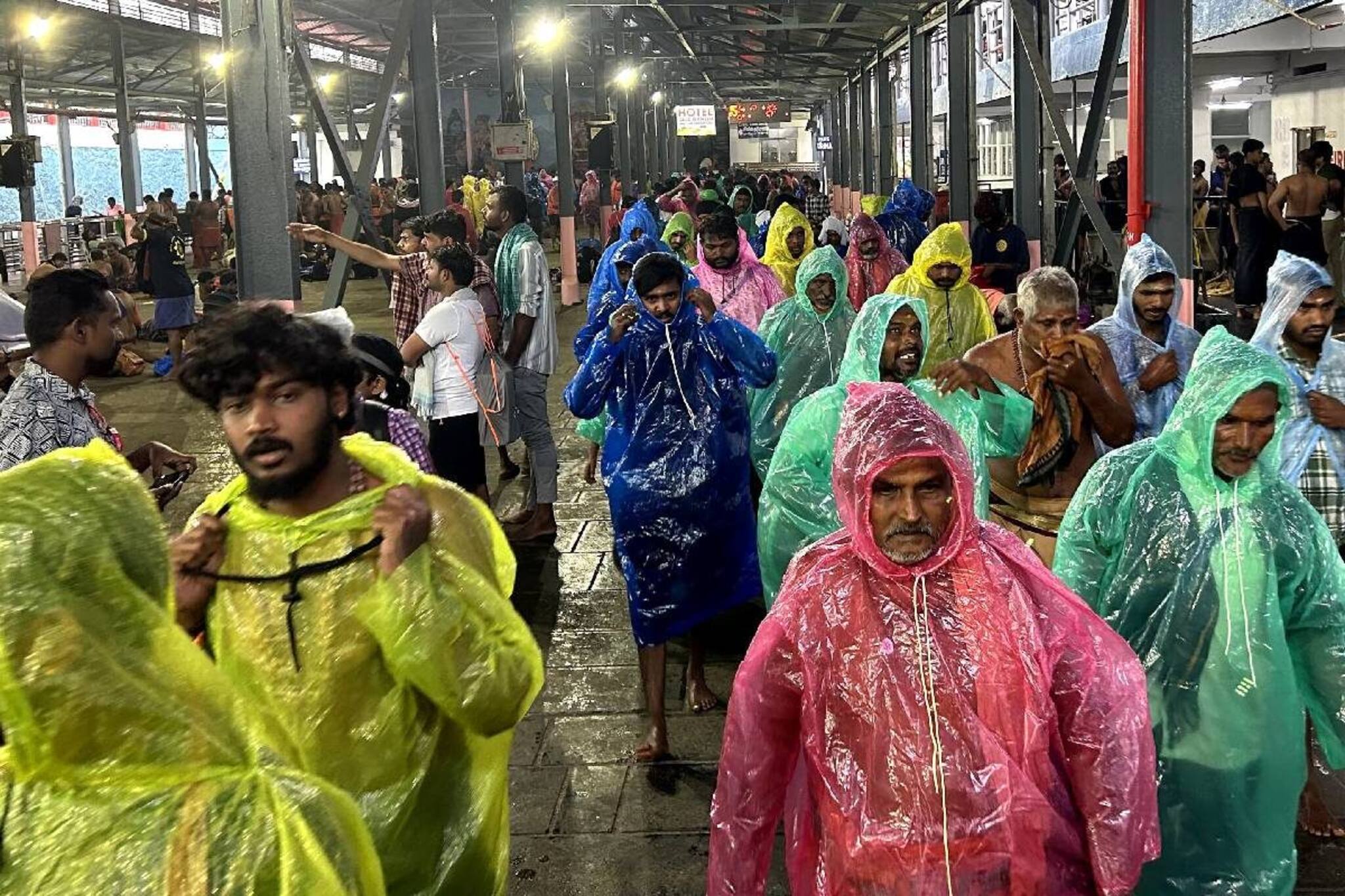 Sabarimala Weather Update: ആകാശം ഭാ​ഗികമായി മേഘാവൃതമായിരിക്കും; ശബരിമലയിൽ നേരിയ മഴയ്ക്ക് സാധ്യത
