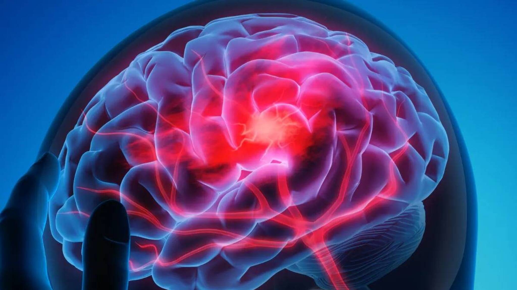 തലച്ചോറില്‍ അനിയന്ത്രിത രക്തസ്രാവം: അപൂർവരോഗം ബാധിച്ച് കോമയിലായ ഒന്നര വയസ്സുകാരി ജീവിതത്തിലേക്ക്‌