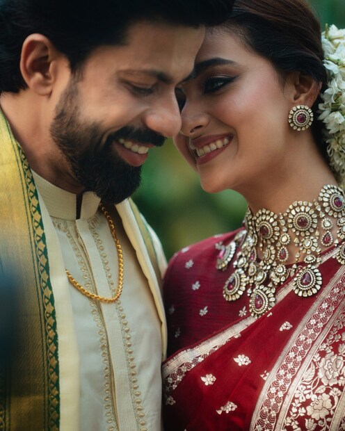  കൊച്ചിയിലും ദുബായിലും ബിസിനസുള്ള ആന്&#x200d;റണി ചെന്നൈയില്&#x200d; രജിസ്റ്റര്&#x200d; ചെയ്തിരിക്കുന്ന ആസ്&#x200d;പിരെസോ വിൻഡോസ് സൊലൂഷൻസിന്റെ മേധാവിയാണ്.