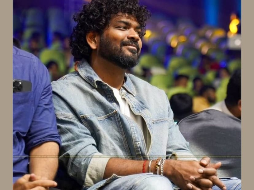 അതുകൊണ്ട് തന്നെ ആഘോഷമായാലും പിറന്നാൾ ആയാലും നയൻ‌താരയെയും കൂട്ടി കൊച്ചിയിലെ വീട്ടിലേക്ക് വിഗ്നേഷ് ശിവൻ ഓടിയെത്താറുണ്ട്. വിവാഹത്തിന് മുൻപും ശേഷവും ആ ചടങ്ങുകൾ വിഗ്നേഷ് ശിവൻ മുടക്കിയിട്ടില്ല. ഇപ്പോൾ ഓരോ വരവിലും നയൻതാരയുടെയും വിഗ്നേഷ് ശിവന്റെയും ഒപ്പം കുഞ്ഞുങ്ങളായ ഉയിരും ഉലകവും കാണും 