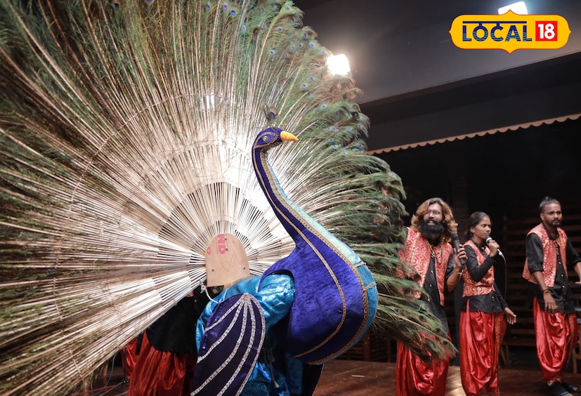  നമ്മുടെ ഗ്രാമങ്ങളിൽ നിന്നും അന്യമായി പോകുന്ന നാടൻ കലകളായ തെയ്യം, തിറ, കരിങ്കാളിയാട്ടം, പൂതൻ, കാകളി, കാവടിയാട്ടം, പന്തക്കാളിയാട്ടം, മയിലാട്ടം, നാടൻ പാട്ടുകൾ ഇതെല്ലാം ഉൾപ്പെട്ടതായിരുന്നു നാട്ടുമലയാളം എന്ന പരിപാടി. ജനാർദ്ദനൻ പുതുശ്ശേരിയും സംഘവുമാണ് ഇതവതരിപ്പിച്ചത്.