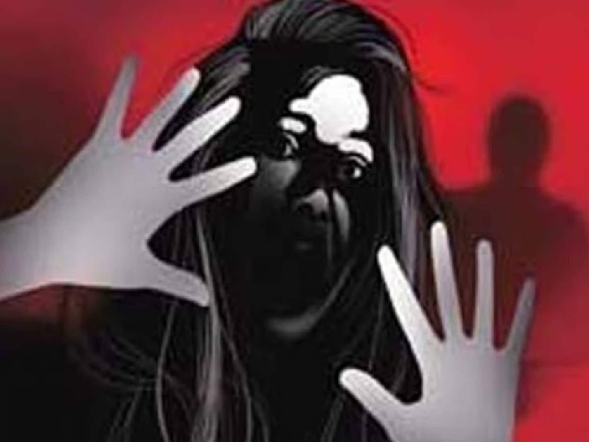 തിരുവനന്തപുരത്ത് ഹോസ്റ്റൽ മുറിയില്‍ കയറി  ഐടി ജീവനക്കാരിയെ പീഡിപ്പിച്ചു