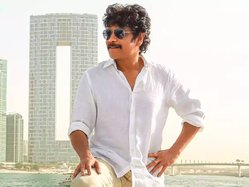  ഹിന്ദുസ്ഥാൻ ടൈംസുമായുള്ള ഒരു സംഭാഷണത്തിൽ, കഴിഞ്ഞ മൂന്ന് പതിറ്റാണ്ടുകളായി തന്റെ ദിനചര്യയിൽ ജിം ട്രെയിനിങ്ങും കാർഡിയോയും ഉൾപ്പെടുത്തിയിട്ടുണ്ടെന്ന് നാഗാർജുന പറഞ്ഞു. തന്റെ ജീവിതത്തിൽ ദിവസവും ഏതെങ്കിലും തരത്തിലുള്ള വ്യായാമം ഉൾപ്പെടുത്താൻ ഇഷ്ടപ്പെടുന്നുവെന്ന് അദ്ദേഹം പറഞ്ഞു. 'കഴിഞ്ഞ 30 മുതൽ 35 വർഷമായി ഇത് മുടങ്ങാതെ ചെയ്യുന്നു. സ്ഥിരമായി ഇത് തുടരുകയാണ് പ്രധാനം. ഞാൻ ദിവസം മുഴുവൻ സജീവമായിരിക്കും. ജിമ്മിൽ പോകുന്നില്ലെങ്കിൽ നടക്കാനോ നീന്താനോ പോകും'