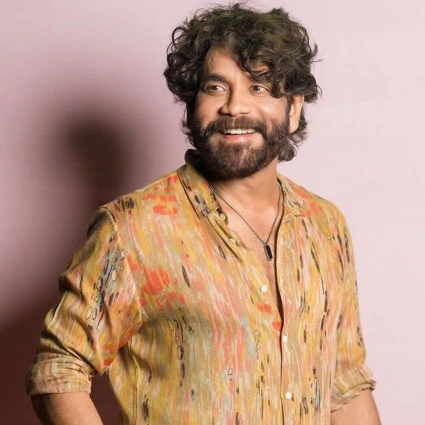  കൂടാതെ, വ്യായാമത്തിന് മുമ്പുള്ള തന്റെ പ്രഭാതഭക്ഷണത്തിൽ 'കൊറിയൻ വിഭവമായ കിമ്മി, കാബേജ് കൊണ്ടുണ്ടാക്കിയ സോർക്രൗട്ട് എന്നിവ പോലുള്ള പ്രകൃതിദത്ത പ്രോബയോട്ടിക്കുകൾ' ഉൾ‌പ്പെടുത്തുമെന്നും അദ്ദേഹം വെളിപ്പെടുത്തി. ഇവ ചൂടുവെള്ളത്തിനൊപ്പമോ കാപ്പിയുടെ കൂടേയെ കഴിക്കാമെന്നും അദ്ദേഹം പറഞ്ഞു.