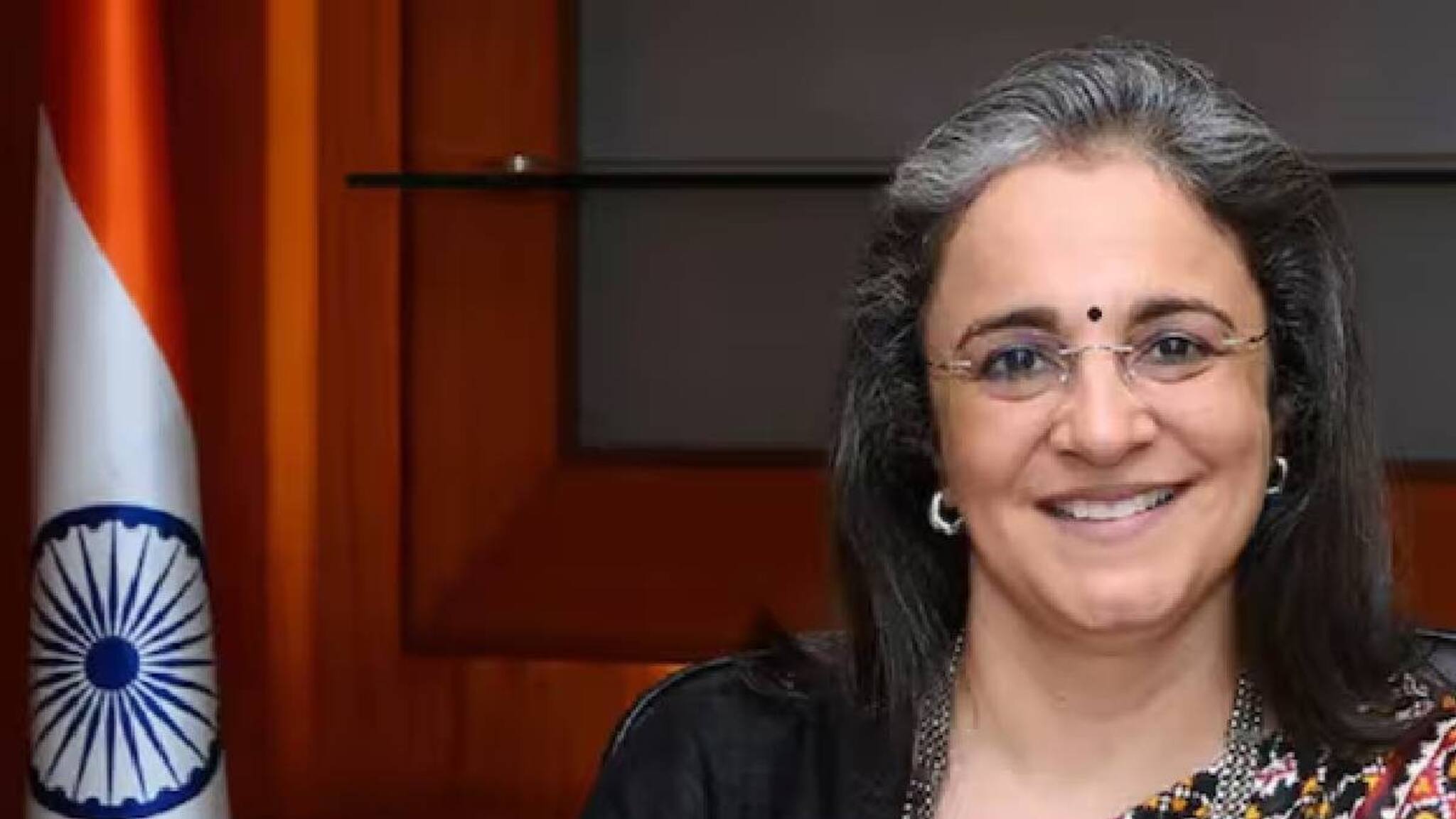 മാസം 5.62 ലക്ഷം ശമ്പളം; പുതിയ സെബി ചെയർമാൻ സ്ഥാനത്തേക്ക് കേന്ദ്ര സർ‌ക്കാര്‍ അപേക്ഷ ക്ഷണിച്ചു