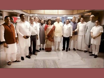News18