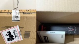 യുവാവിന് ലഭിച്ച പാക്കറ്റ്