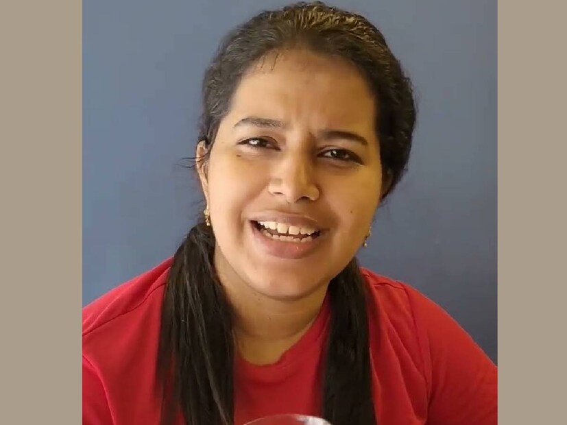 വിവാഹബന്ധം പിരിഞ്ഞതിനെ കുറിച്ച് ഒരക്ഷരം പോലും മിണ്ടാതിരുന്ന എലിസബത്ത് ഇപ്പോൾ സോഷ്യൽ മീഡിയയിലൂടെ ശബ്ദിച്ചു തുടങ്ങിയിരിക്കുന്നു. ബാലയുടെ ഒപ്പമുണ്ടായിരുന്ന ജീവിതത്തിൽ നേരിട്ടത് കൊടിയപീഡനമെന്ന് എലിസബത്ത്. തന്റെ പോസ്റ്റുകളുടെ കമന്റിലും മറ്റു ലഭിച്ചുകൊണ്ടിരിക്കുന്ന അവഹേളന, ഭീഷണി സന്ദേശങ്ങളുടെ സ്ക്രീൻഷോട്ടും എലിസബത്ത് പോസ്റ്റ് ചെയ്ത കൂട്ടത്തിലുണ്ട്. മലയാളികളെ പുച്ഛിച്ചും, തമിഴും മലയാളവും കലർന്നതുമായ ഭാഷയിൽ സംസാരിക്കുന്നയാളുടെ സ്ക്രീൻഷോട്ടുകളുമായാണ് എലിസബത്തിന്റെ വരവ്. ഡോക്‌ടർ എലിസബത്ത് ഉദയനെ കുറിച്ച് വളരെ മോശം രീതിയിലാണ് ഈ അക്കൗണ്ടിൽ നിന്നുള്ള പരാമർശം (തുടർന്ന് വായിക്കുക)