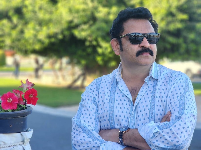 നല്ലതും ചീത്തയും എന്ന് വിവക്ഷിക്കുന്നത് എന്താണ്? ഓരോ ആളിലും അത് വ്യത്യാസപ്പെട്ടിരിക്കും. ഓരോരുത്തരുടെയും കാഴ്ചപ്പാട് അനുസരിച്ചിരിക്കും. പ്രായംചെന്ന പഴയ ആൾക്കാർക്ക് അത് വ്യത്യസ്തമായിരിക്കും. അവർ ജീവിച്ച കാലഘട്ടം വേറെയാണ്. അവരെ ഞാൻ എതിർക്കില്ല. ഇത് ഓവറായി എഴുതുന്നവരുണ്ട്. അവരാണ് അപകടകാരികൾ എന്ന് കൃഷ്ണകുമാർ വിശ്വസിക്കുന്നു. കൃഷ്ണകുമാർ പറഞ്ഞ ഈ അഭിപ്രായം സോഷ്യൽ മീഡിയയിൽ വൈറലായി മാറിക്കഴിഞ്ഞു. അഭിനയത്തിന് പുറമേ, നിരവധി ബിസിനസുകൾ നടത്തിയ വ്യക്തികൂടിയാണ് കൃഷ്ണകുമാർ. മക്കളായ അഹാന, ദിയ, ഇഷാനി, ഹൻസികമാരുടെ ആഭിമുഖ്യത്തിൽ അഹാദിഷിക ഫൗണ്ടേഷൻ എന്ന പേരിൽ ഒരു ചാരിറ്റി സംഘടന പ്രവർത്തിച്ചു പോരുന്നു