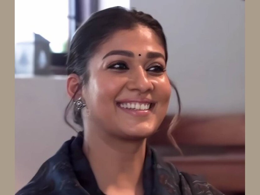 മമ്മൂട്ടിയുമായി കുശലാന്വേഷണം നടത്തുന്ന നയൻ‌താരയുടെ ചിത്രങ്ങൾ മമ്മൂട്ടിയുടെ സോഷ്യൽ മീഡിയ ഹാൻഡിലുകളിലും എത്തിച്ചേർന്നു കഴിഞ്ഞു. സിനിമയ്ക്ക് ഇനിയും പേരായില്ല എങ്കിലും, #AJFC_MMMN എന്ന് വർക്കിംഗ് ടൈറ്റിൽ ലഭിച്ചു കഴിഞ്ഞു. മമ്മൂട്ടി, മോഹൻലാൽ, കുഞ്ചാക്കോ ബോബൻ, ഫഹദ് ഫാസിൽ, നയൻ‌താര എന്നിവർ പ്രധാനവേഷങ്ങൾ കൈകാര്യം ചെയ്യുന്ന ചിത്രം മഹേഷ് നാരായണൻ സംവിധാനം ചെയ്യുന്നു. മമ്മൂട്ടി കമ്പനി, ആന്റോ ജോസഫ് ഫിലിം കമ്പനി എന്നിവയുടെ സംയുക്താഭിമുഖ്യത്തിലാണ് ചിത്രത്തിന്റെ നിർമാണം 