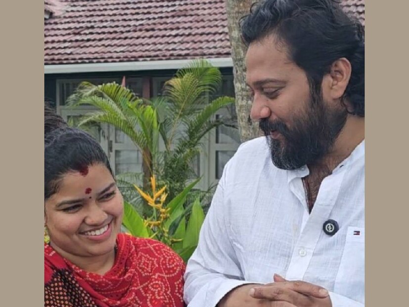 ബാലയുടെ സോഷ്യൽ മീഡിയ സ്‌പെയ്‌സിൽ ഇപ്പോൾ കോകില നിറഞ്ഞു നിൽപ്പാണ്. ഭാര്യയുടെ പാചകത്തിന്റെ ഒരു ആരാധകൻ കൂടിയാണ് താൻ എന്നും ബാല വെളിപ്പെടുത്തിക്കഴിഞ്ഞു. കോകില ഭക്ഷണം ഉണ്ടാക്കിയാൽ, അതിന് സഹായിയായി ബാല ചിലപ്പോഴെല്ലാം കൂടെക്കയറും. ബാല അത്രവലിയ പാചകക്കാരൻ അല്ലെങ്കിലും ഇടയ്ക്കിടെ ചില റെസിപ്പികളിൽ പരീക്ഷണം നടത്താറുമുണ്ട്. എന്നാൽ, രണ്ടു വർഷങ്ങൾക്ക് ശേഷം ഒരു വലിയ മാറ്റം കൂടി ബാല ചെയ്തിരിക്കുന്നു 