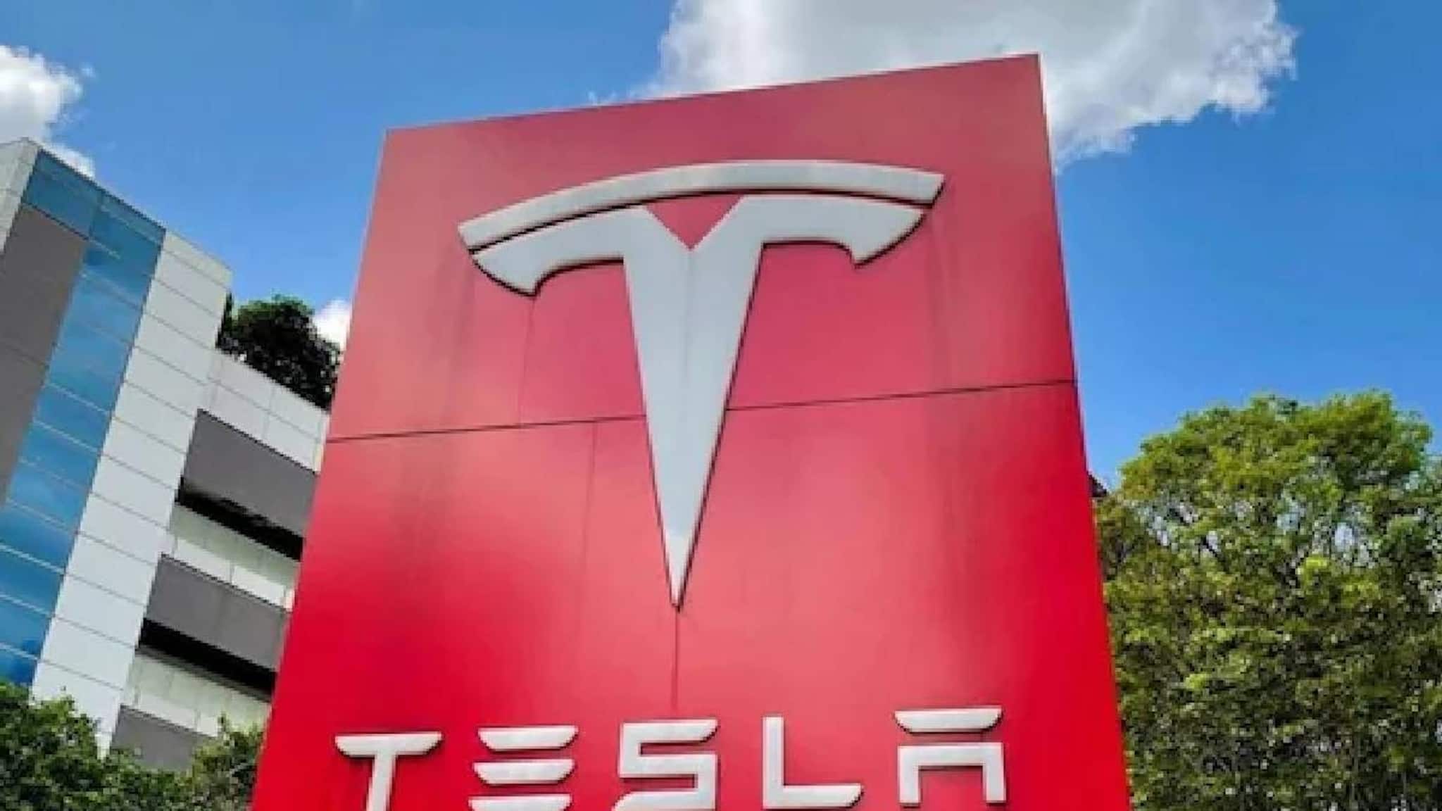 ഏപ്രിലോടെ ഇന്ത്യയില്‍  തുടങ്ങാന്‍ ടെസ്ല;  22 ലക്ഷം രൂപയ്ക്ക് താഴെ  ഇലക്ട്രിക് കാർ  ലഭിക്കുമെന്നും റിപ്പോര്‍ട്ട്