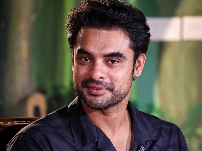 ആദ്യ ഭാഗത്തിൽ തന്നെ ടൊവിനോ തോമസ് കഥാപത്രം ചുരുങ്ങിയ സമയം കൊണ്ട് ഏറ്റവും കൂടുതൽ ഇമ്പാക്റ്റ് രേഖപ്പെടുത്തിയിരുന്നു. അമേരിക്കയിൽ പഠിച്ചു വളർന്ന പി.കെ. രാംദാസിന്റെ മകൻ, പിതാവിന്റെ മരണശേഷം നാട്ടിലെത്തി രാഷ്ട്രീയ പിന്തുടർച്ചാവകാശം ഏറ്റെടുക്കുന്നതായിരുന്നു ഈ കഥാപാത്രത്തിന്റെ ലക്ഷ്യം. രണ്ടാം ഭാഗത്തിലും, അബ്രാം ഖുറേഷിക്ക് പുറമേ, ഏറെ ആകാംഷ സൃഷ്‌ടിക്കുന്ന കഥാപാത്രമാകും ടൊവിനോ തോമസ് അവതരിപ്പിക്കുന്ന ജതിൻ രാംദാസ് (തുടർന്ന് വായിക്കുക)
