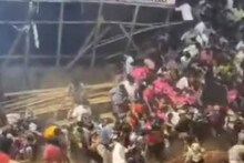 പാലക്കാട് ഫു‍‌ട്‌ബോൾ ടൂർണമെന്റിനിടെ ​ഗാലറി തകർന്നുവീണു; നിരവധി പേർക്ക് പരിക്ക്