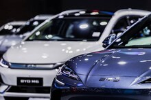 BYD ചൈനീസ് ഇലക്ട്രിക് വാഹന ഭീമൻ ബിവൈഡിയുടെ ഇന്ത്യയിലേക്ക്; 85,000 കോടിയുടെ ആദ്യ ഫാക്ടറി ഹൈദരാബാദിൽ