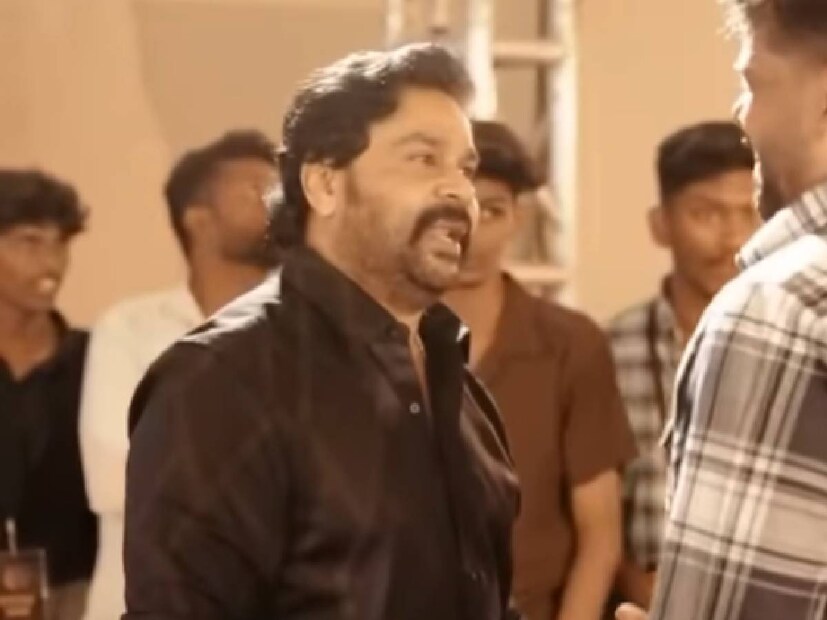 ഇന്നും 'കൈനീട്ടം' എന്ന പേരിൽ മുതിർന്ന കലാകാരന്മാർക്കും കലാകാരികൾക്കും ലഭിക്കുന്ന പെൻഷൻ തുക 5000 രൂപ ആയെങ്കിലും ഉയർത്താൻ കാരണം ഈ ഫണ്ട് ആയിരുന്നു. അതിന് കാരണക്കാരനായത് ദിലീപും. അങ്ങനെയൊരു തുടക്കം അമ്മ സംഘടനയ്ക്ക് നൽകിയത് ദിലീപ് എന്ന് എവിടെയും താൻ വിളിച്ചു പറയും എന്നും പൊന്നമ്മ ബാബു. ഇന്ന് അമ്മ സംഘടനയ്ക്ക് സംഭാവനകൾ ലഭിക്കുന്നുവെങ്കിലും, ഒരു നല്ല തുടക്കം നൽകിയത് ദിലീപ് എന്ന് പൊന്നമ്മ ബാബു സ്മരിച്ചു. അടുത്തിടെ വേഷമിട്ട 'റൈഫിൾ ക്ലബ്' എന്ന ചിത്രത്തിലെ പൊന്നമ്മ ബാബുവിന്റെ കഥാപാത്രം ഏറെ ശ്രദ്ധനേടിയിരുന്നു