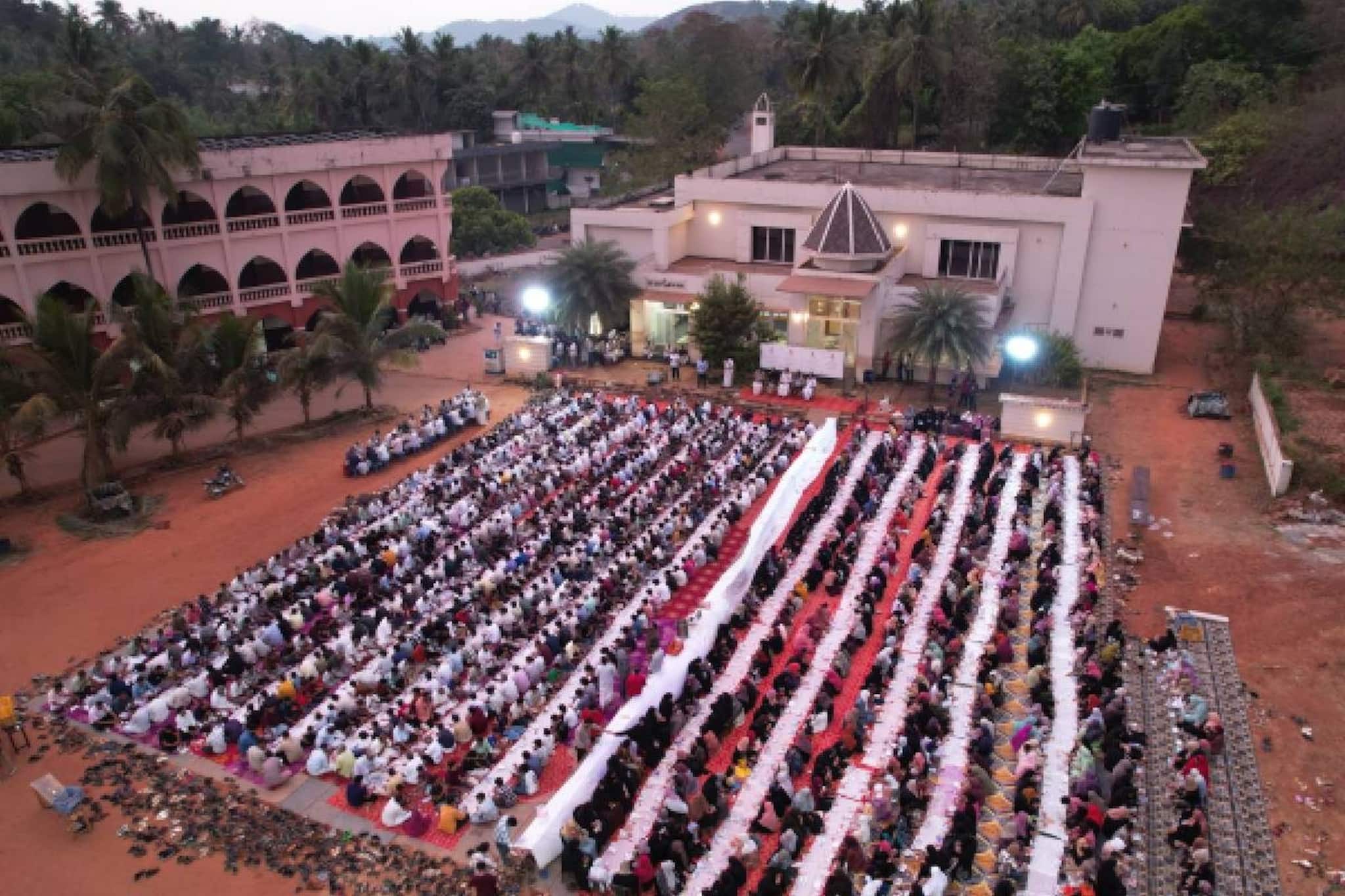 Iftar| മലപ്പുറം എടവണ്ണ ജാമിഅ നദ് വിയ്യ കാമ്പസിൽ സൗദി എംബസിയുടെ ഇഫ്താർ