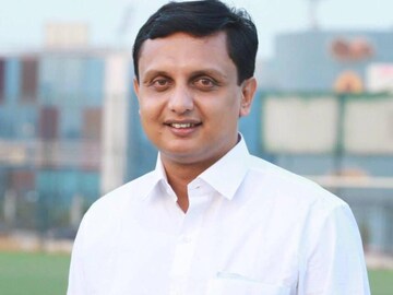 News18